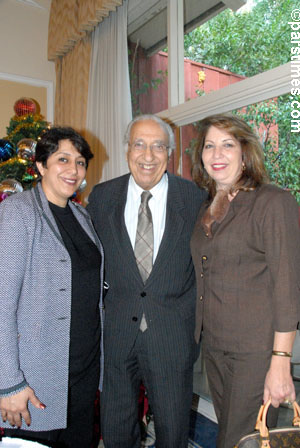 Nazy Esfahani, Houshang Seyhoun, Nasrin Bahrami - UCLA (December 17, 2006) - by QH