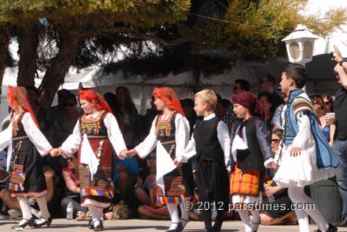 Greek Traditional Dance (May 28, 2012) - by QH