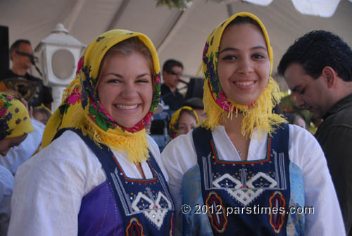 Greek Traditional Dancers (May 28, 2012) - by QH