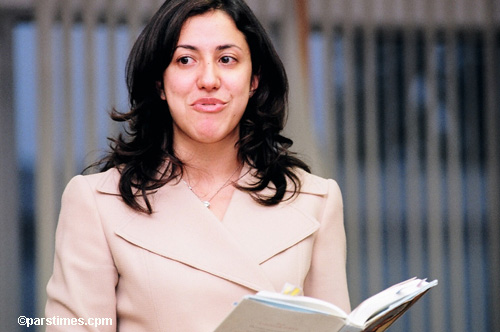 Azadeh Moaveni,  CSUN - April 20, 2005 - by QH