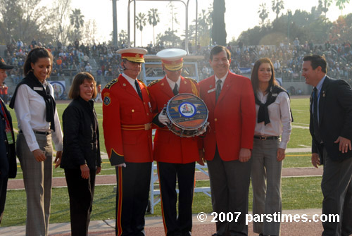 CL Keedy Tournament President & Rose Parade Queen Dusty Gibbs & Princess Katie Merrill (December 30, 2007) - by QH