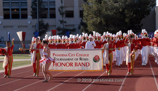 Pasadena City College Tournament of Roses Honor Band  (December 30, 2010) - by QH
