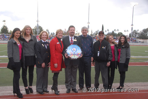 Presentation of award to music director with the Tournament of Roses Association President Sally M. Bixby (December 30, 2012) - by QH