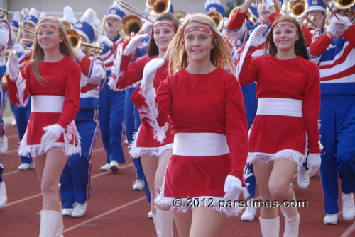 Morgantown HS Red & Blue Marching Band -  Morgantown, WV (December 30, 2012) - by QH