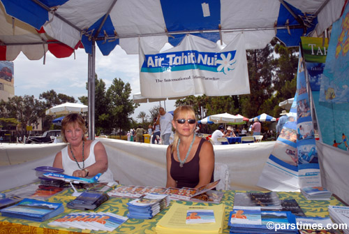 Air Tahiti Booth - Los Angeles (July 16, 2006) - by QH