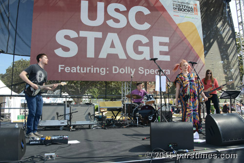 Dolly Spectra - USC (April 19, 2015) - by QH