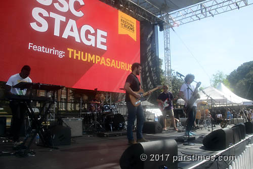 Thumpasaurus - USC (April 22, 2017) - by QH