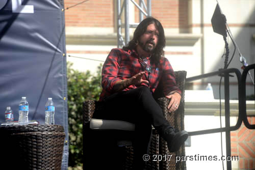 Musician Dave Grohl - USC (April 22, 2017) - by QH