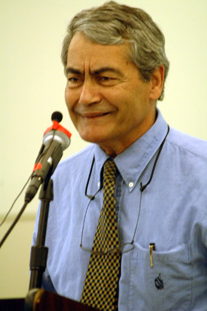Prof. Majid Tehranian (September 16, 2006) - by QH