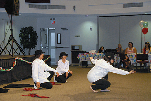 Kolah Makhmali Dance - CSUN  (March 25, 2008) - by QH