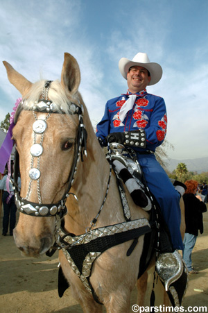 Long Beach Mounted Police, Equestfest, Burbank (December 30, 2005) - by QH