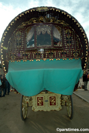 Gypsy Carriage, Equestfest, Burbank (December 30, 2005) - by QH