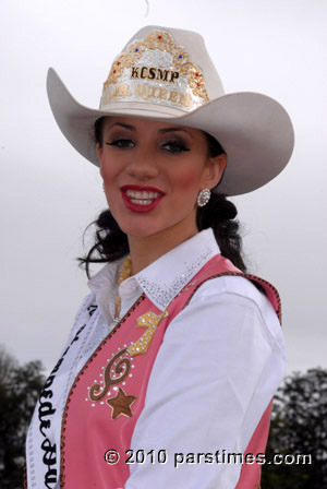 Miss Stampede Days Rodeo Junior Queen - Burbank (December 29, 2010) - by QH