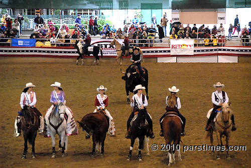 Rodeo Queens - Burbank (December 29, 2010) - by QH