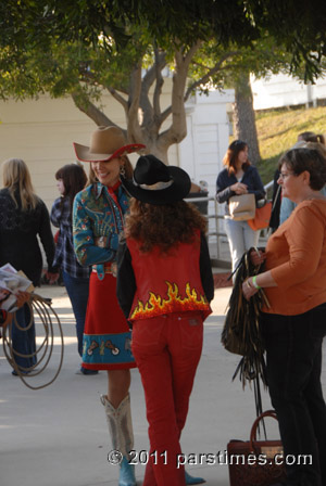 Equestfest: Cowgirls Historical Foundation  - Burbank (December 30, 2011) - by QH