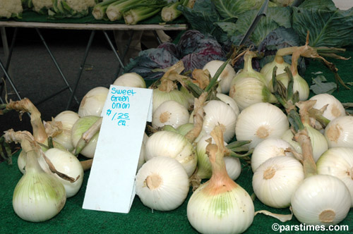 Farmers Market,  Studio City - by QH (June 11, 2006) - by QH