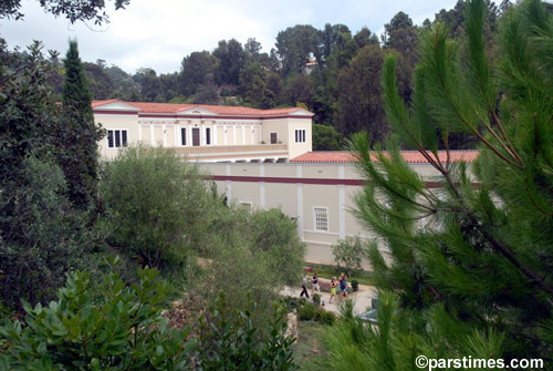 The Getty Villa from the walkway/entrance - Malibu (July 31, 2006) - by QH