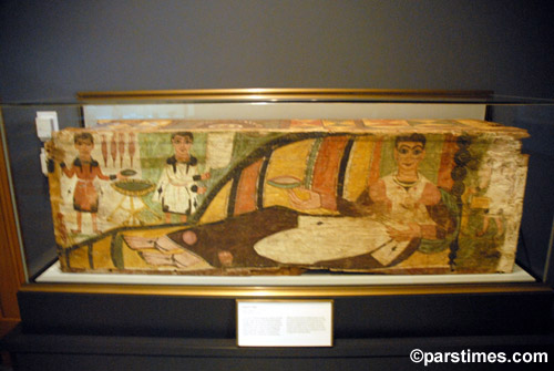 Painted Cofin - The Getty Villa, Malibu (July 31, 2006) - by QH