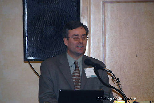 Dr. Frank Lewis (U. Chicago) - Santa Monica (May 28, 2010) - by QH