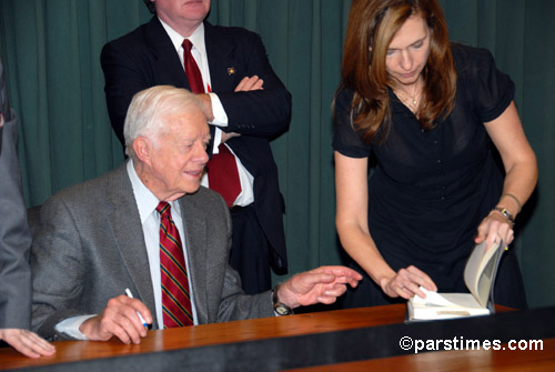 President Jimmy Carter Booksigning(December 11, 2006) - by QH