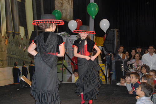 Flamingo Dancers (March 22, 2009) - by QH