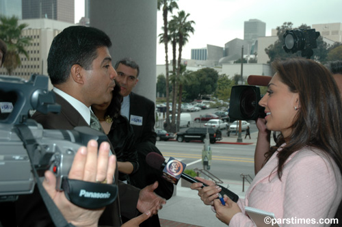 Shally Zomorodi interviewing Councilman Tony Cardenas (March 17, 2006) by QH