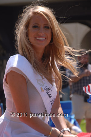 Samantha Levey (Miss Pacific Palisades) - Pacific Palisades (July 4, 2011) - By QH