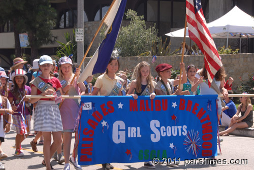 Girl Scouts - Pacific Palisades (July 4, 2011) - By QH