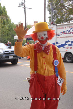 Clown - Pacific Palisades (July 4, 2012) - By QH