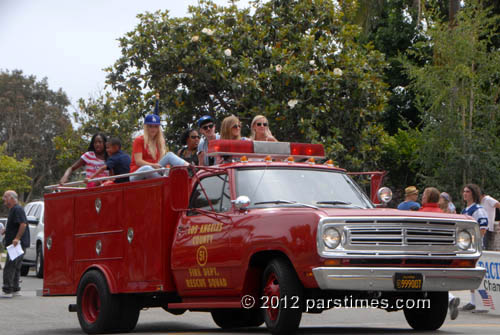 Woman riding on a fire truck - Pacific Palisades (July 4, 2012) - By QH