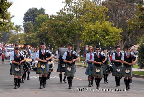 Bagpipers - Pacific Palisades (July 4, 2012) - By QH
