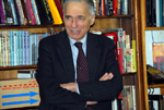 Ralph Nader comments on the US-Iran Conflict (February 8, 2007)- by QH