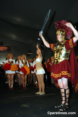 USC Trojan Band & Cheerleaders, Pasadena  - by QH