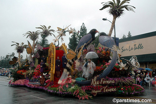 China Airlines (International Trophy Winner)- Rose Parade, Pasadena (January 2, 2006) - by QH