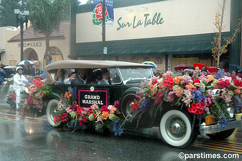 Grand Marshall's Car - Rose Parade, Pasadena (January 2, 2006) - by QH