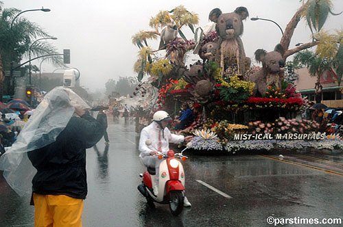Rain Bird Float - Mist-ical Marsupials  (Australia) - Rose Parade, Pasadena (January 2, 2006) - by QH