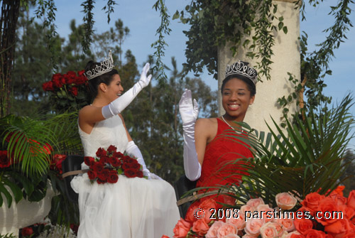 Rose Queen Dusty Gibbs & Rose Princess - Pasadena (January 1, 2008) - by QH