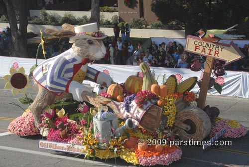 The city of Burbank, California's 'Double Feature' float  (January 1, 2009)- by QH