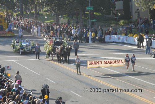 Grand Marshall's Car (January 1, 2009)- by QH