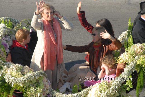 Rose Parade Grand Marshall Actress Cloris Leachman waving to the crowd  (January 1, 2009)- by QH