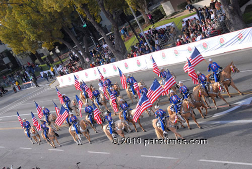 Long Beach Mounted Police - Pasadena (January 1, 2010) - by QH
