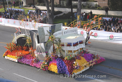 City of Los Angeles Float 'Celebrate the Arts in Los Angeles' - Pasadena (January 1, 2010) - by QH