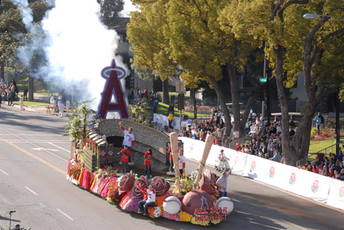 City of Anaheim float: All-Star Dreams - Pasadena (January 1, 2010) - by QH