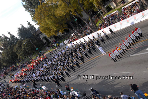 The El Dorado Golden Hawks Marching Band and Colorguard - Pasadena (January 1, 2010) - by QH