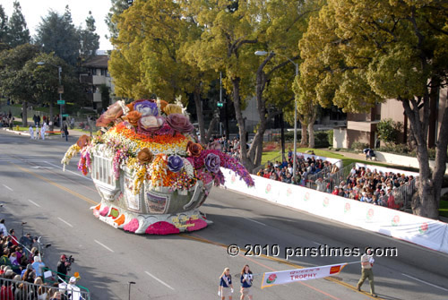 Bayer Advanced Float (Queen's Trophy) - Pasadena (January 1, 2010) - by QH