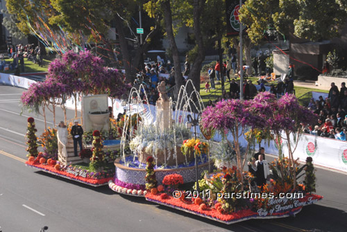 City of Beverly Hills Float (January 1, 2011) - by QH