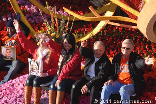 Donate Life float 'Sieze the Day' - Pasadena (January 1, 2011) - by QH