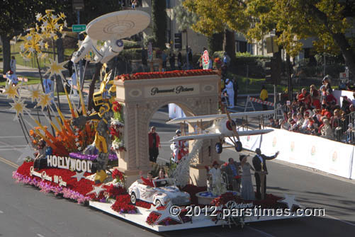 Paramount Pictures - Pasadena (January 2, 2012) - by QH