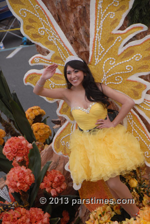 Downey Rose Float Rider - Pasadena (January 1, 2013) - by QH
