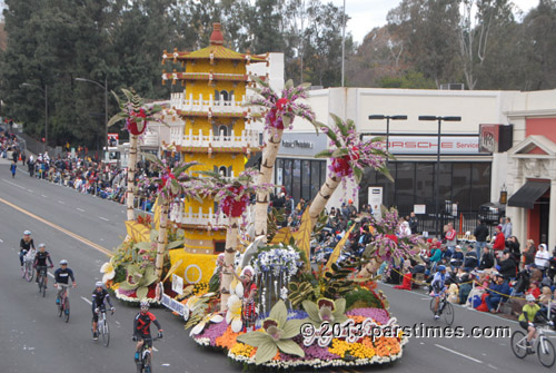 China Airlines Float - Pasadena (January 1, 2013) - by QH